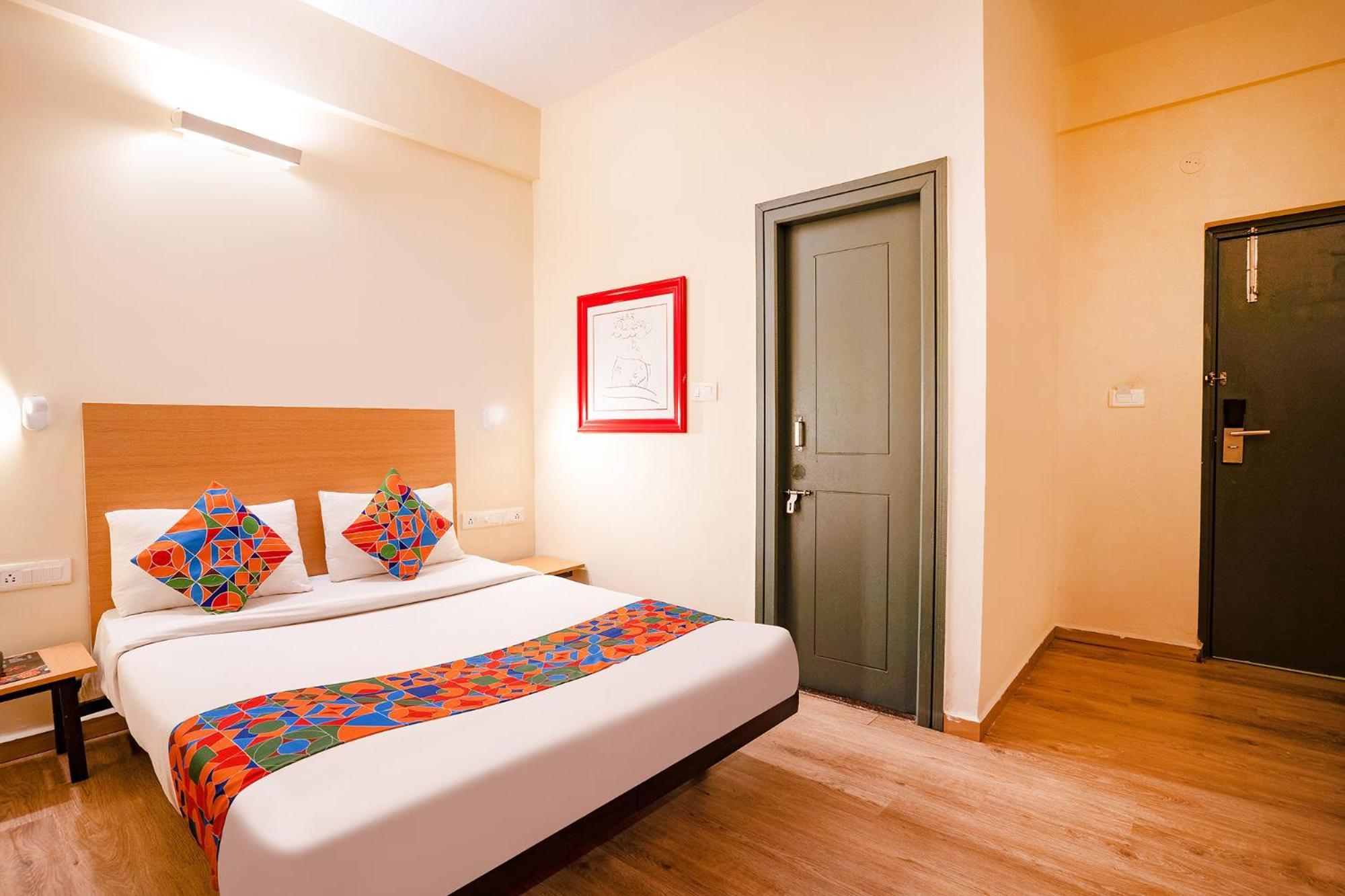 Fabhotel Royal Sterling- Manyata Tech Park Bangalore Exterior photo