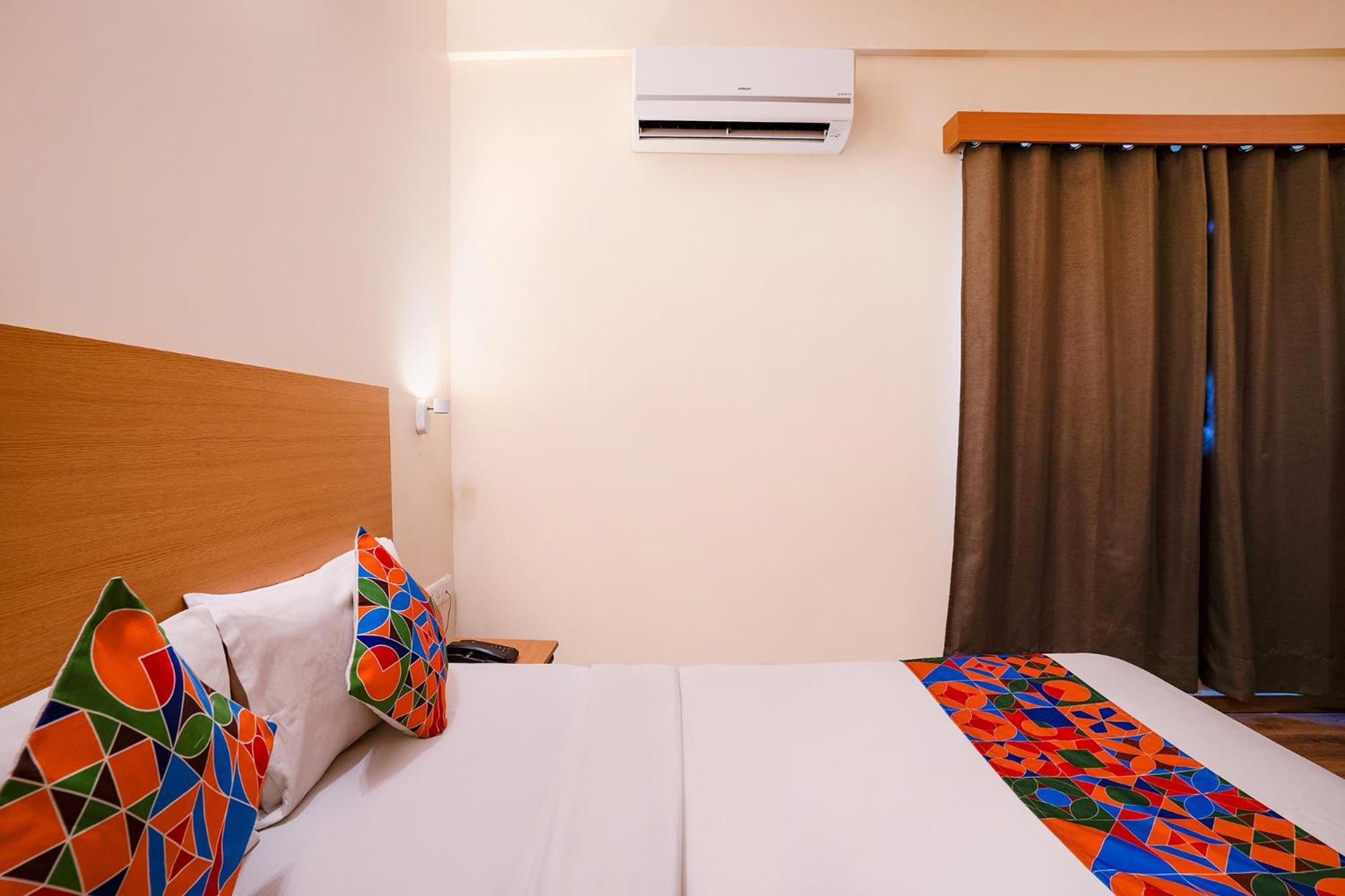 Fabhotel Royal Sterling- Manyata Tech Park Bangalore Exterior photo